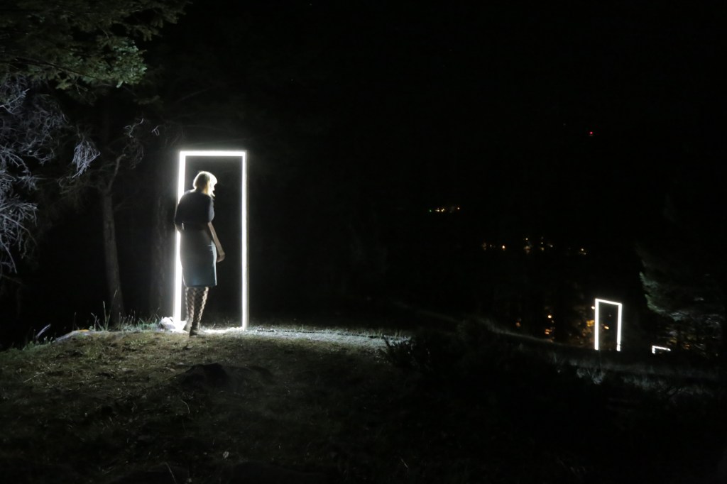 16 Deep Dark Finished Installation